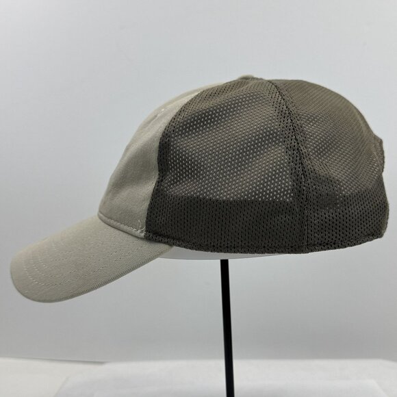 Under Armour Adjustable Tan Mesh Trucker Hat Embroidered Free Fit Snapback Cap - Picture 2 of 9